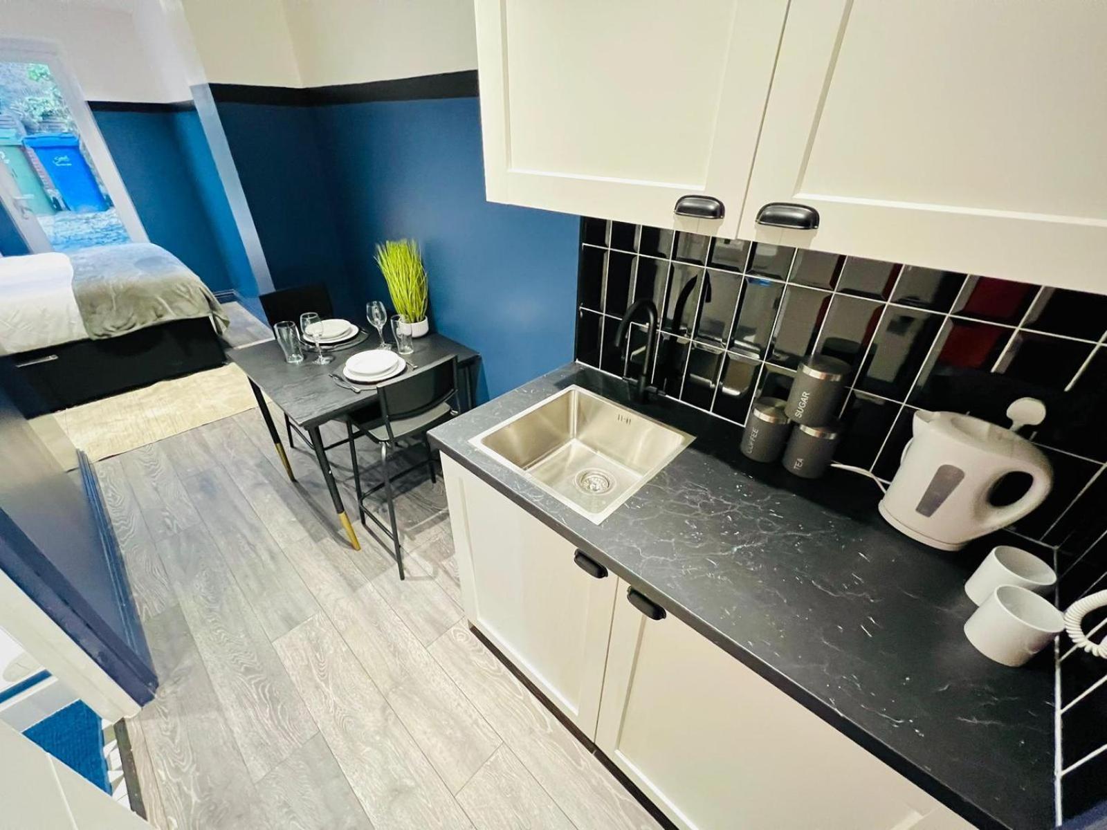 London 61 Central Studio, Ideal For Tourists High Recommend!!! Экстерьер фото